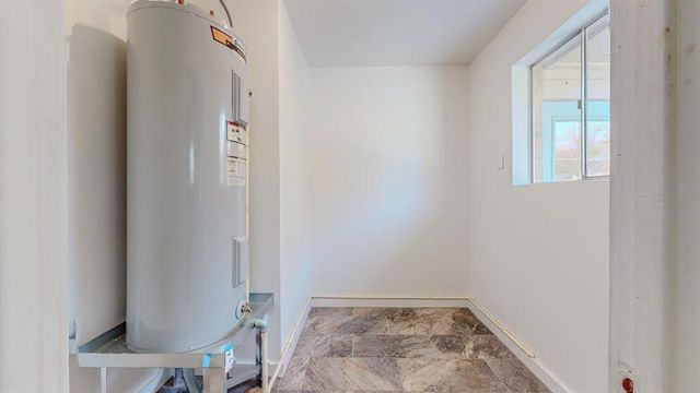 5710 Pickwick Lane, Beaumont, TX 77706