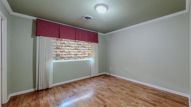 5710 Pickwick Lane, Beaumont, TX 77706