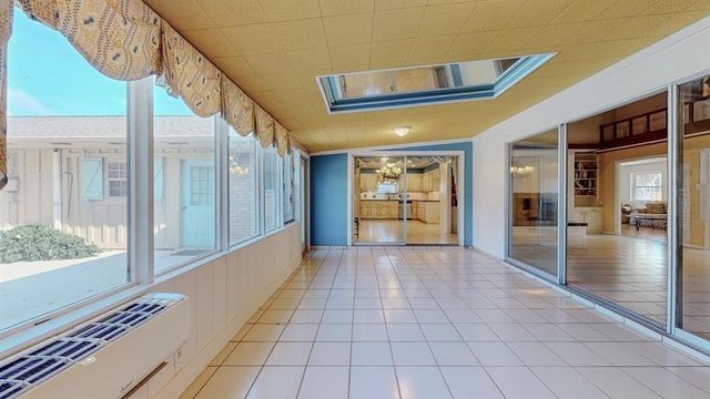 5710 Pickwick Lane, Beaumont, TX 77706