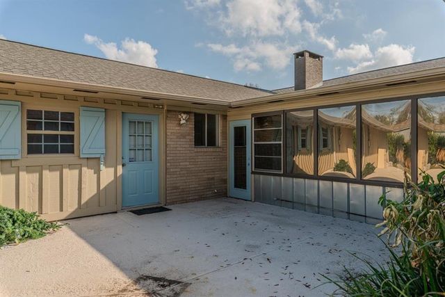 5710 Pickwick Lane, Beaumont, TX 77706