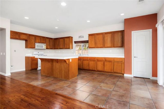 33616 Magnetite, Menifee, CA 92584