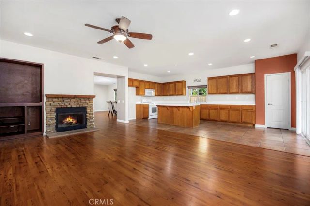 33616 Magnetite, Menifee, CA 92584