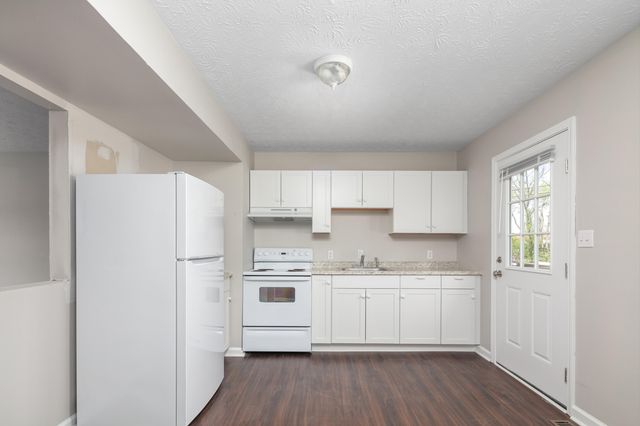 117-123 Bradford Drive, Paris, KY 40361