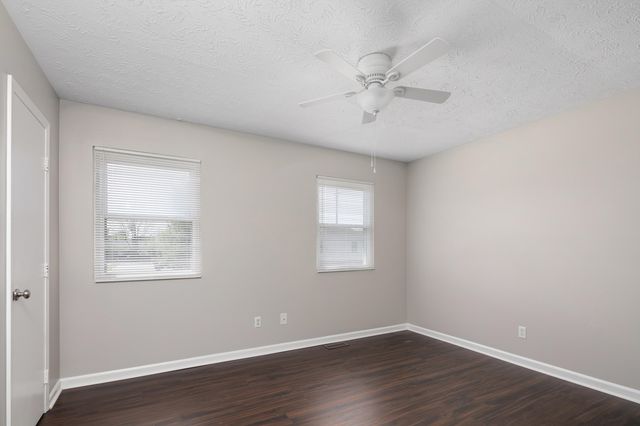 117-123 Bradford Drive, Paris, KY 40361