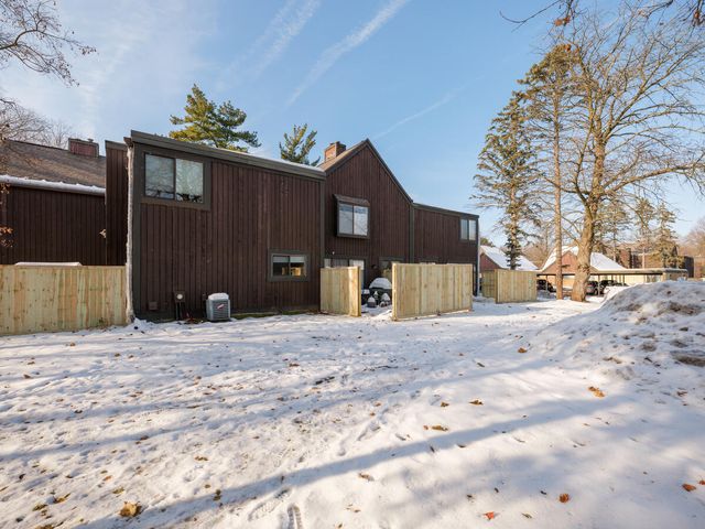 107 Inverness Court, Kalamazoo Twp, MI 49006