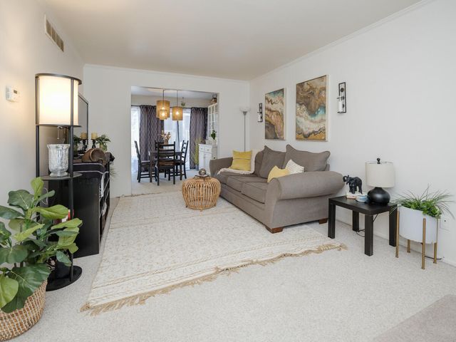 107 Inverness Court, Kalamazoo Twp, MI 49006