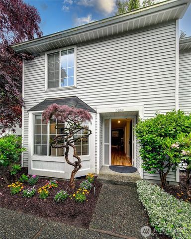10259 NE 129th Lane, Kirkland, WA 98034