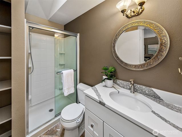 10259 NE 129th Lane, Kirkland, WA 98034