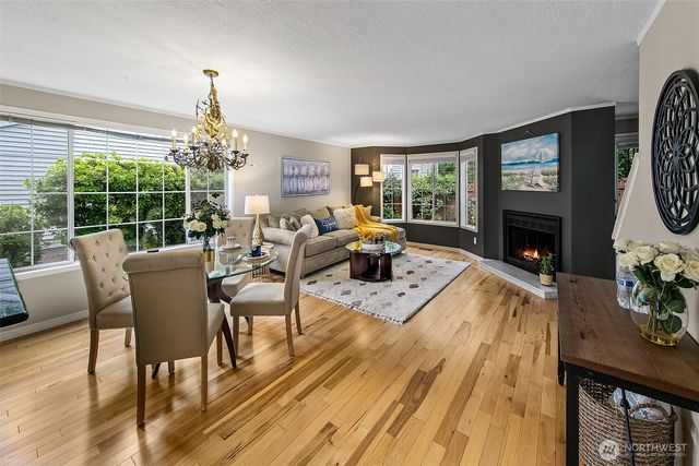 10259 NE 129th Lane, Kirkland, WA 98034