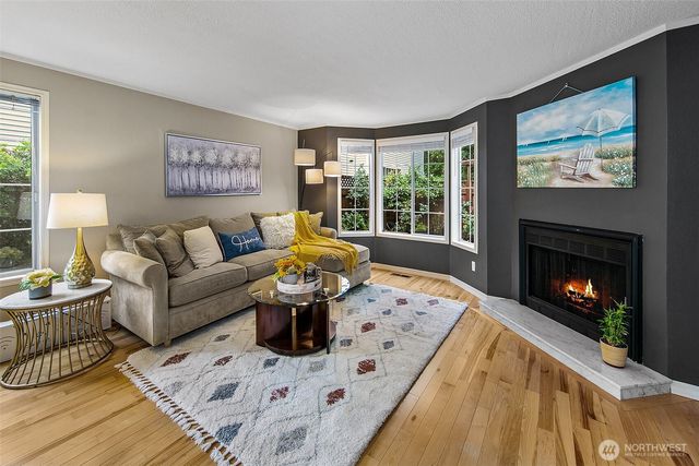 10259 NE 129th Lane, Kirkland, WA 98034