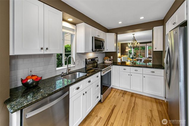 10259 NE 129th Lane, Kirkland, WA 98034