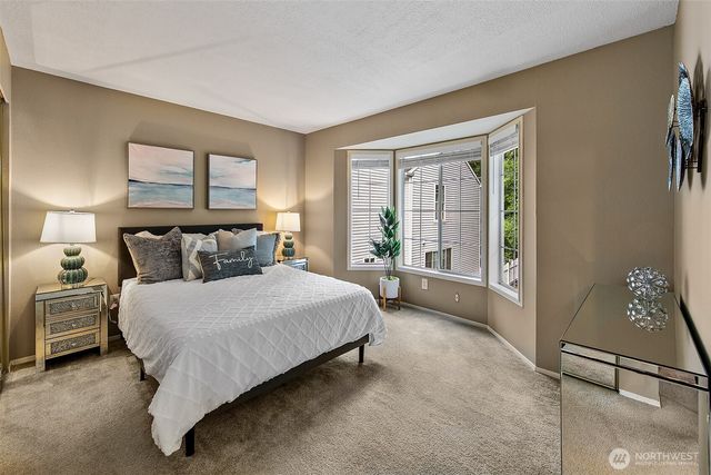 10259 NE 129th Lane, Kirkland, WA 98034