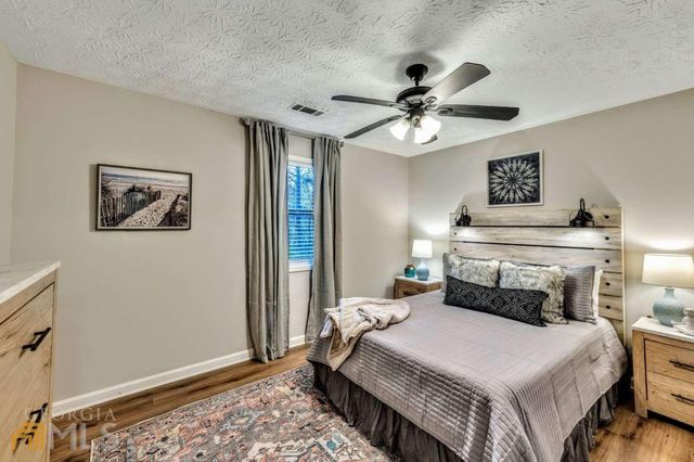 210 Booth Road SW B, Marietta, GA 30008