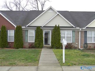 503 College Street, Hartselle, AL 35640