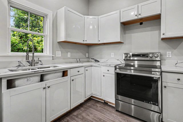303 E Park Avenue, Spartanburg, SC 29306