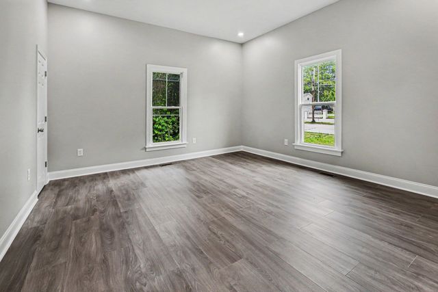 303 E Park Avenue, Spartanburg, SC 29306