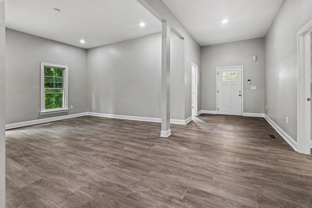 303 E Park Avenue, Spartanburg, SC 29306