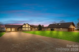 167 Points End Drive, Mooresville, NC 28117