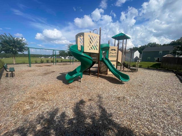 2025 Evanston Drive, Wellford, SC 29385