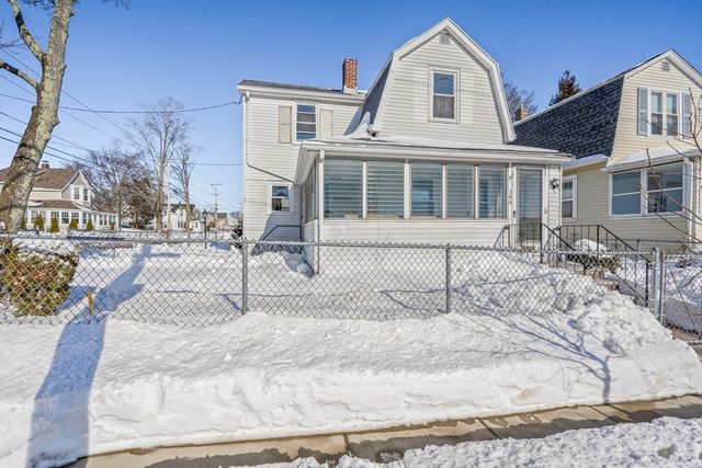106 Darrow St, Quincy, MA 02169