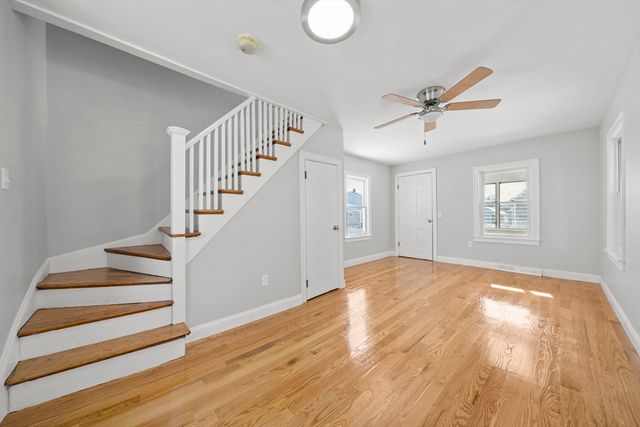 106 Darrow St, Quincy, MA 02169