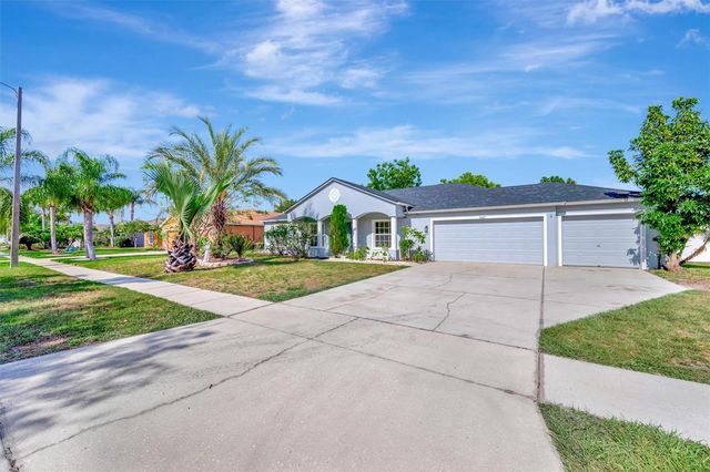 6427 CLAIR SHORE DRIVE, Apollo Beach, FL 33572