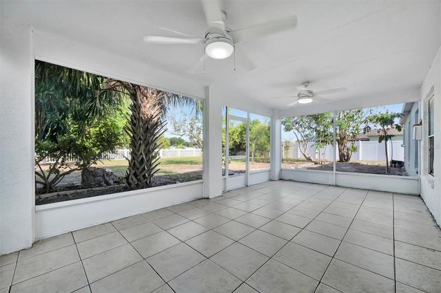 6427 CLAIR SHORE DRIVE, Apollo Beach, FL 33572