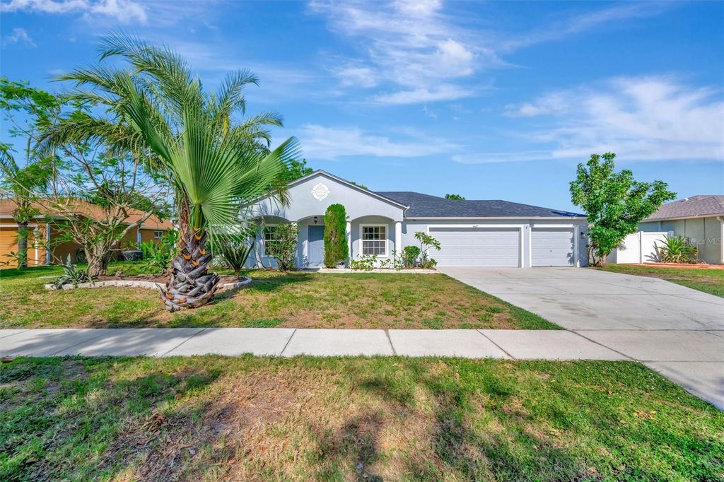 6427 CLAIR SHORE DRIVE, Apollo Beach, FL 33572