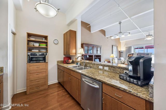 1661 RIVERSIDE Avenue 410, Jacksonville, FL 32204