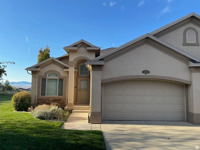 209 EDGEWOOD CIR, North Salt Lake, UT 84054