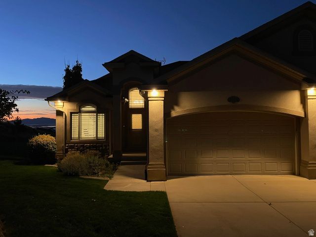 209 EDGEWOOD CIR, North Salt Lake, UT 84054
