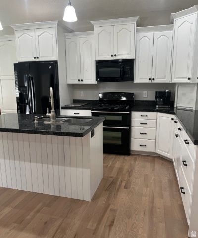 209 EDGEWOOD CIR, North Salt Lake, UT 84054