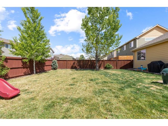 1476 First Light Dr, Windsor, CO 80550