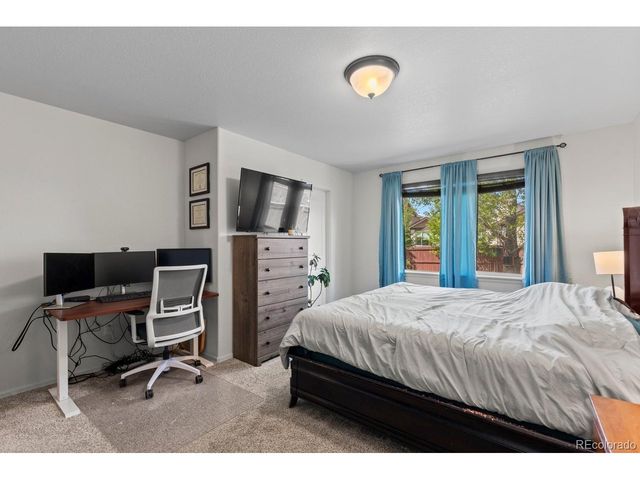 1476 First Light Dr, Windsor, CO 80550