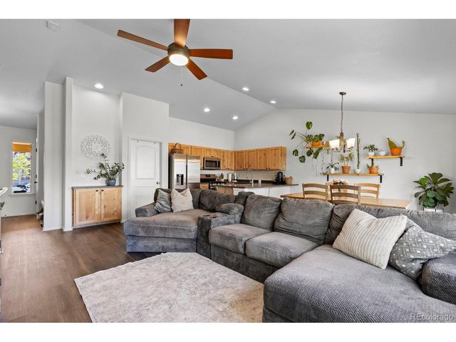 1476 First Light Dr, Windsor, CO 80550