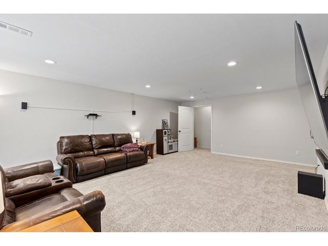 1476 First Light Dr, Windsor, CO 80550