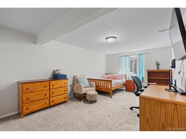 1476 First Light Dr, Windsor, CO 80550