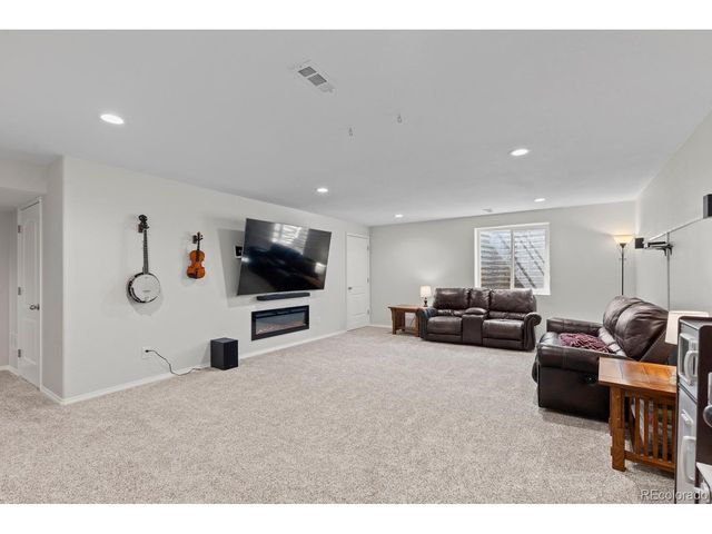 1476 First Light Dr, Windsor, CO 80550