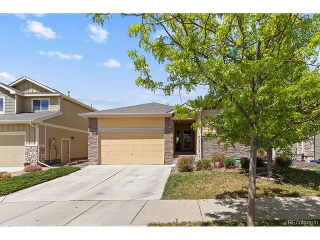 1476 First Light Dr, Windsor, CO 80550