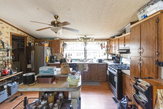 62330 E 320 Road, Grove, OK 74344