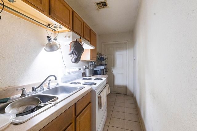 62330 E 320 Road, Grove, OK 74344