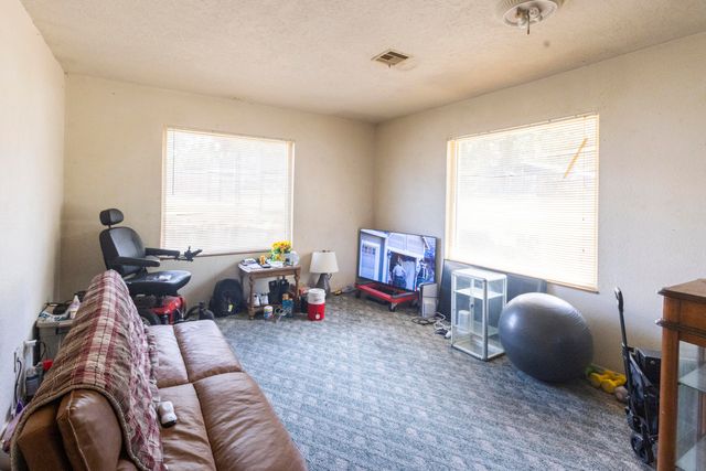 62330 E 320 Road, Grove, OK 74344