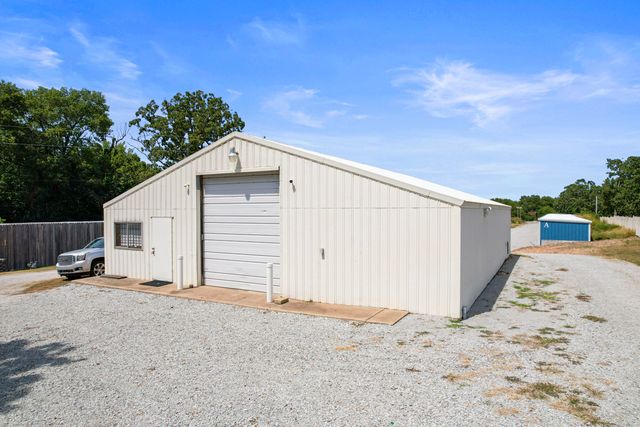 62330 E 320 Road, Grove, OK 74344