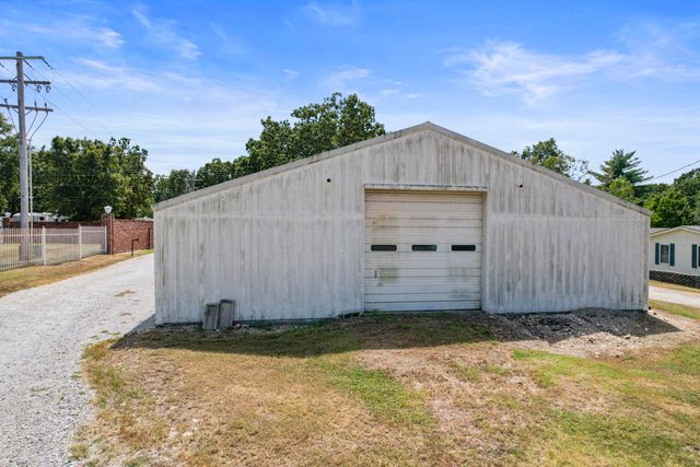 62330 E 320 Road, Grove, OK 74344