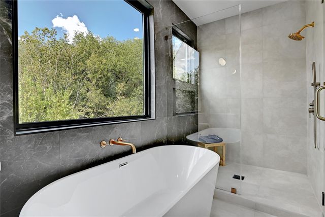 4609 Philco DR 1, Austin, TX 78745