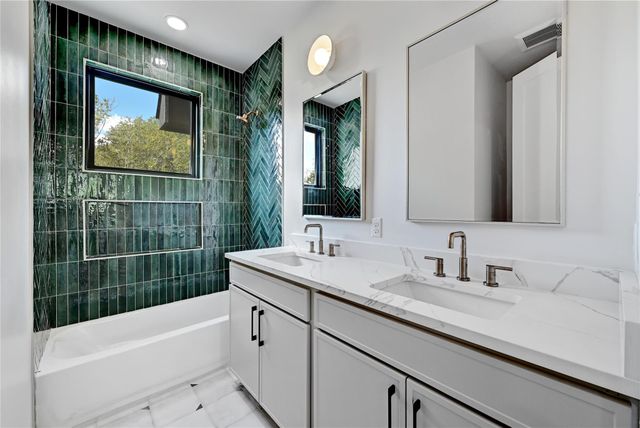 4609 Philco DR 1, Austin, TX 78745