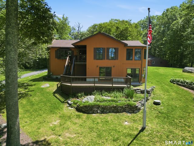 229 Deepwood Drive, Lebanon, CT 06249