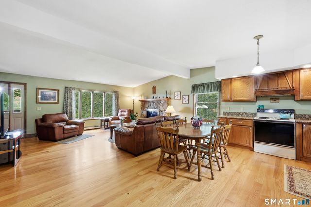 229 Deepwood Drive, Lebanon, CT 06249