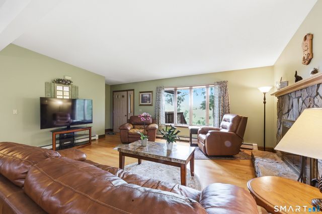 229 Deepwood Drive, Lebanon, CT 06249