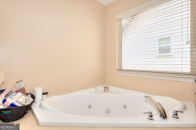 1398 Scenic Pines Drive, Lawrenceville, GA 30044